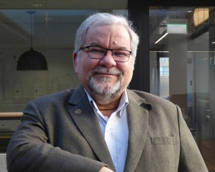 Phil Zimmermann with PGP encryption software